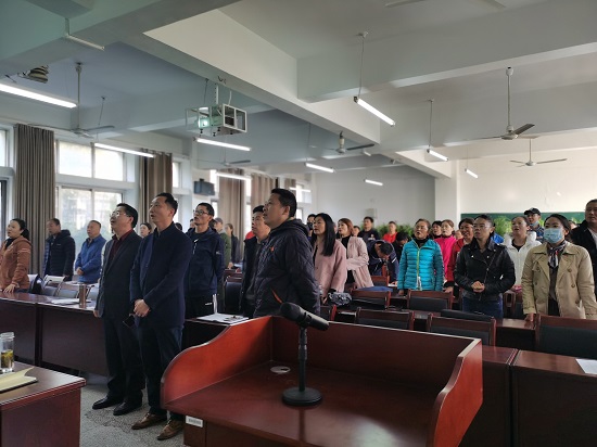 说明: C:\Users\Administrator\Desktop\体育学院组织教职工开展唱响红歌活动\体育学院组织教职工开展唱响红歌活动\IMG_20211117_143434.jpg
