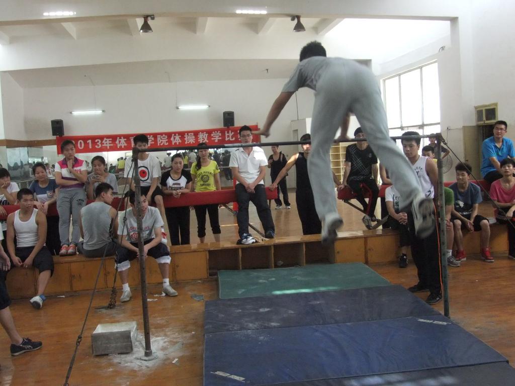 体育学院2013年体操教学比赛圆满结束